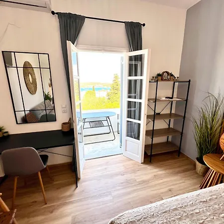 Aeolian Blu 7 Appartamento Paro