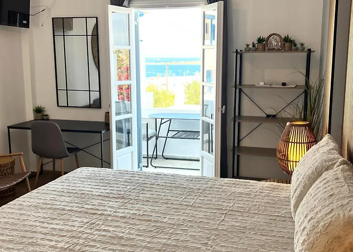 Aeolian Blu 7 * Páros